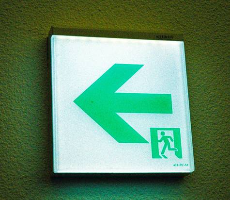 fire alarm||carbon monoxide alarm||home emergency plan#|#Diagram showing proper alarm placement and emergency exit routes#|#emergency-plan-alarm-placement.jpg